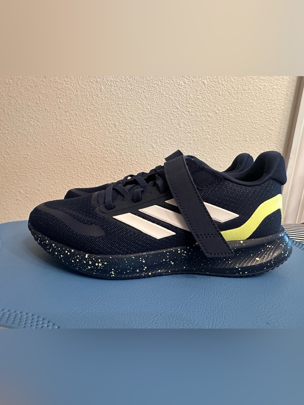 adidas NWOT Navy and White Kids Sneakers